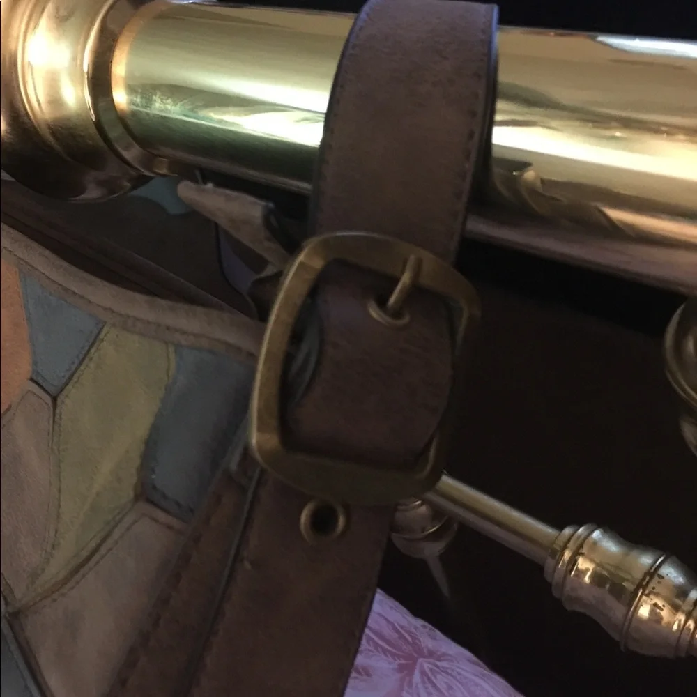 Suede Purse - Picture 3 of 7